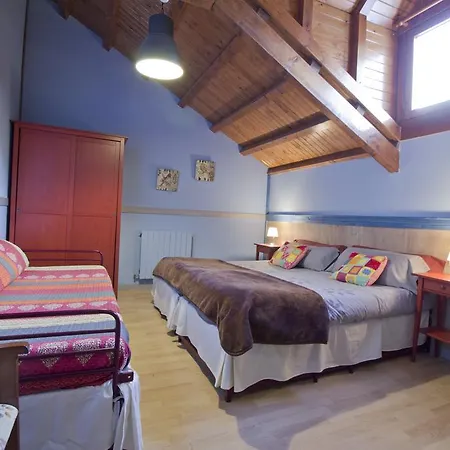 Hostal Valle De Aísa