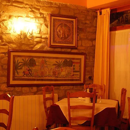 Hostal Valle De Aísa