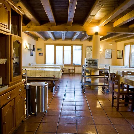 Hostal Valle De Aísa