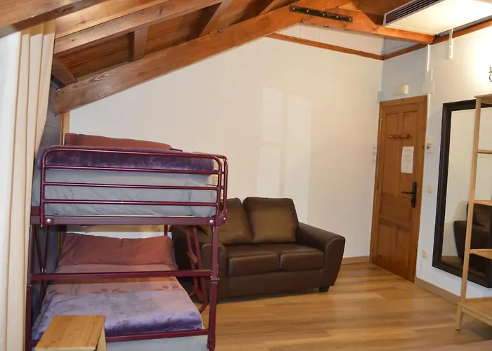 Vandrarhem Valle De *